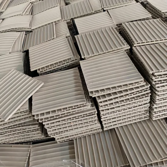 Sefu China Fabricante de medios de almacenamiento Medios de intercambio de calor cerámicos en forma de panal Regenerador de cerámica en forma de panal para hornos industriales